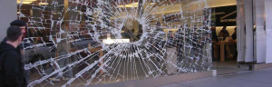 Phoenix Glass Repair & Replacement Broken Window